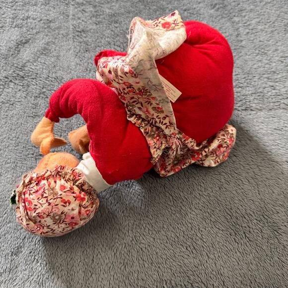 Vintage ANNALEE MOBILITEE Doll 12" Mrs. Claus Holiday Christmas Decor - Picture 3 of 6